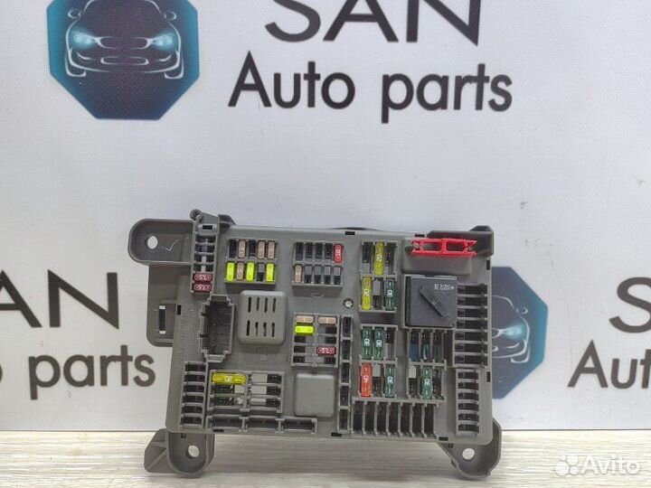 Блок предохранителей задний Bmw X5 Рест E70 рест