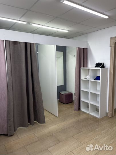 Продам готовый бизнес магазин одежды