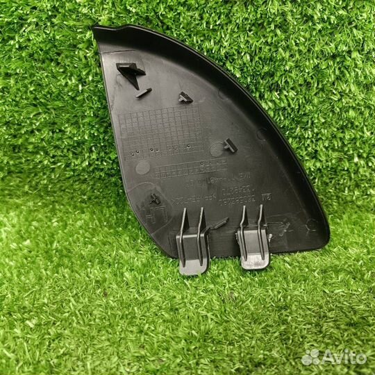 Заглушка обшивки багажника задняя левая Opel