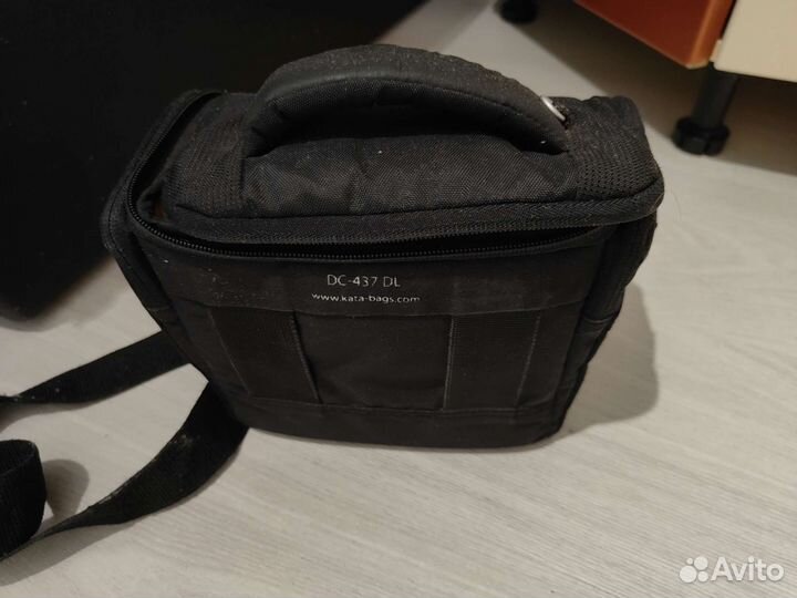 Nikon D5100 + сумка + зарядка