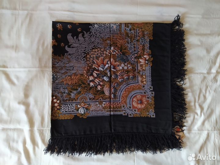 Павловопосадский шерстяной платок Бархатная ночь18