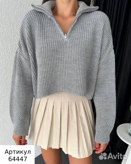 Свитер укороченный