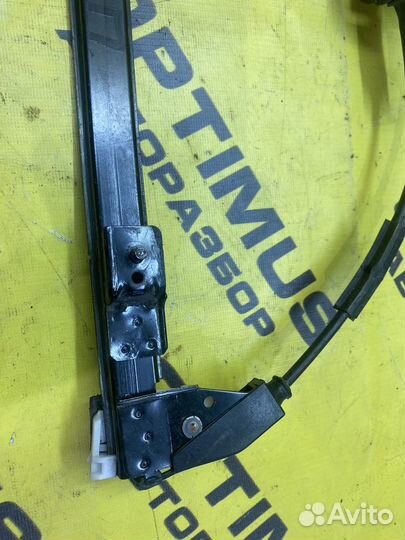 Стеклоподъёмник передний правый Fiat Albea