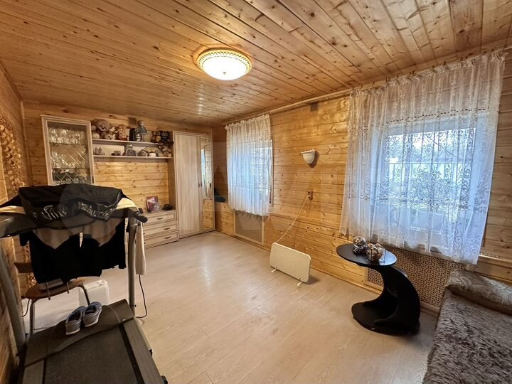 Дом 157,3 м² на участке 15 сот.