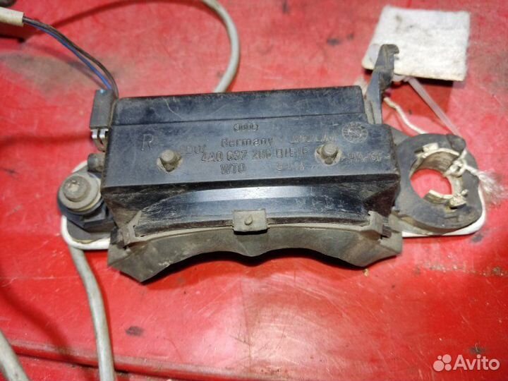 Ручка внешняя передняя правая Audi 100 C4 седан