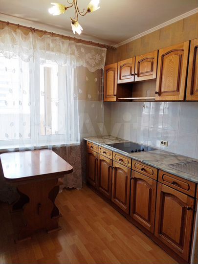 2-к. квартира, 52 м², 7/16 эт.