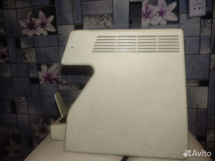 Машинка для счета денег