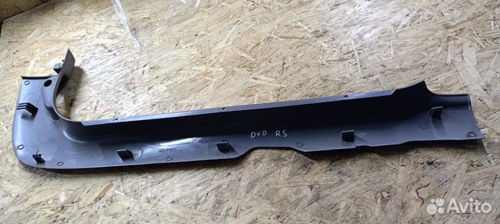 Накладка порога внутренняя, передняя левая Renault