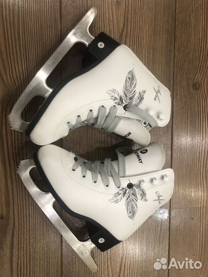 Коньки фигурные nordway sofia