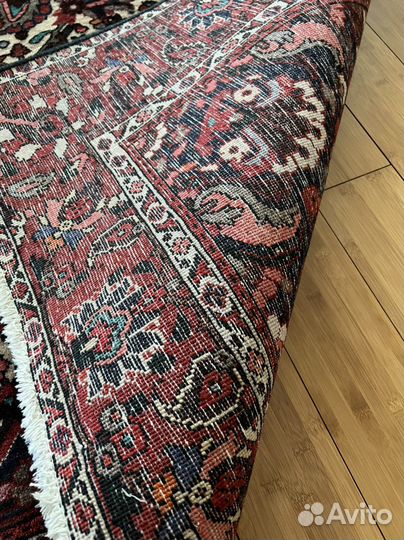 Ковер шерстяной ручной работы