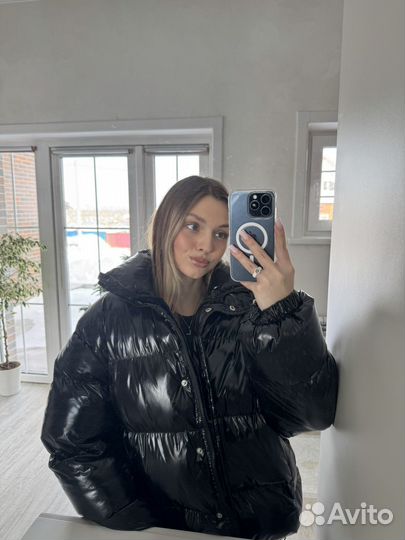 Куртка лаковая женская