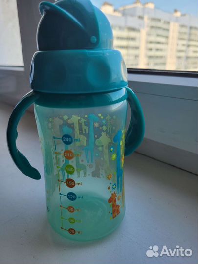 Поильник новый 240 мл