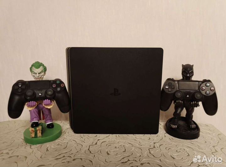 PlayStation 4 slim 500gb + 50 игр от EA Games