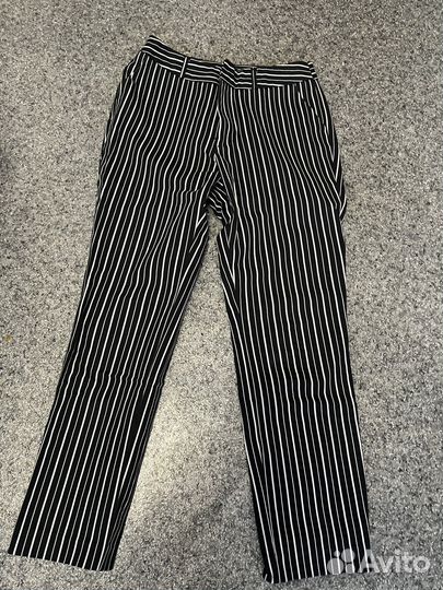 Брюки капри