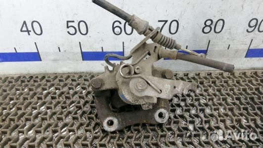 Суппорт тормозной задний правый volkswagen scirocc