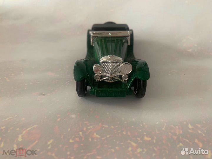 Модель автомобиля Jaguar SS 100 1936 Matchbox Y-1
