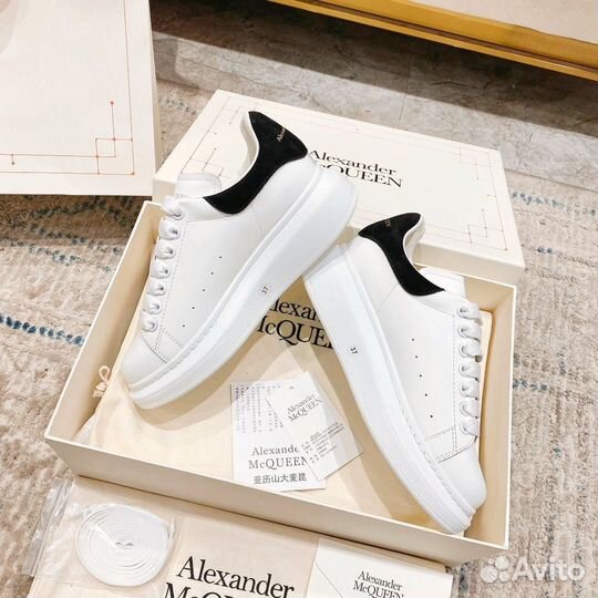 Alexander mcqueen