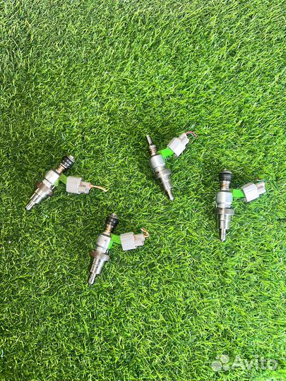 Комплект форсунок на двигатель 1az-fse 2az-fse toy
