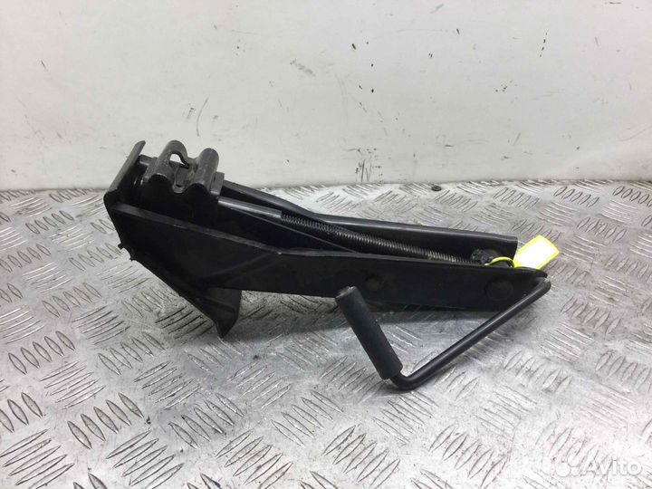 Домкрат Honda Civic D15z3