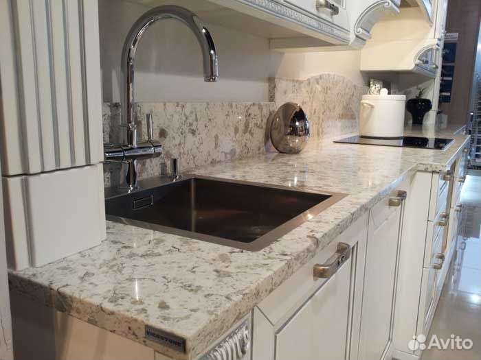 Столешница из камня