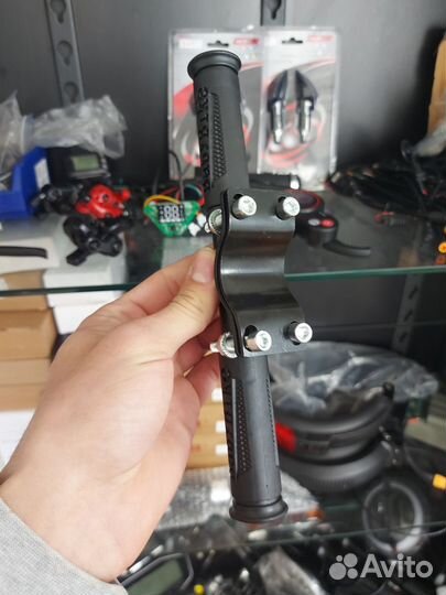 Ручка для крепления фар на электросамокат