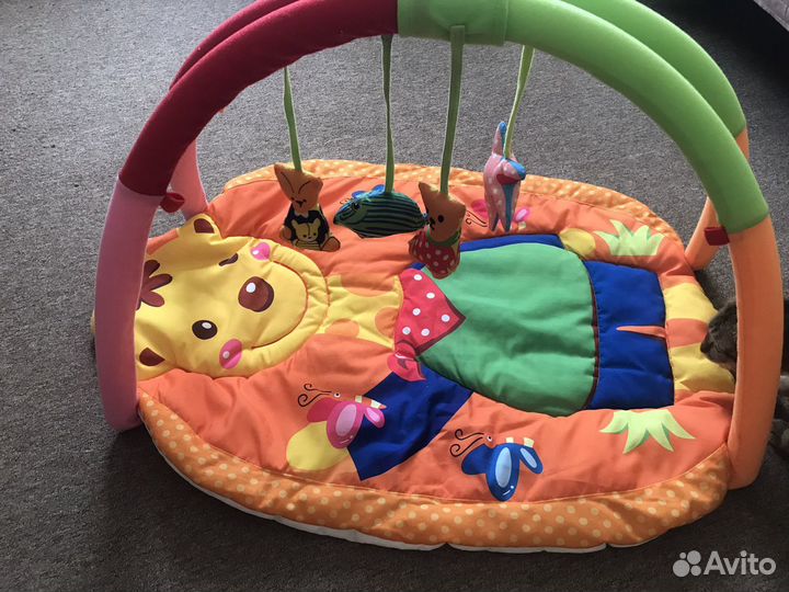 Развивающий коврик