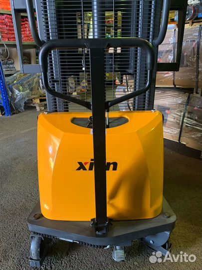 Электрический штабелер