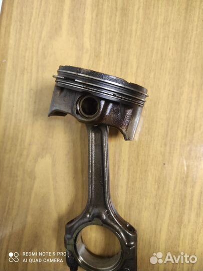 Поршень с шатуном Chevrolet Cruze 2009-2016