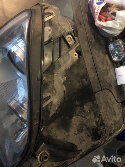 Фара передняя правая ml164 w164