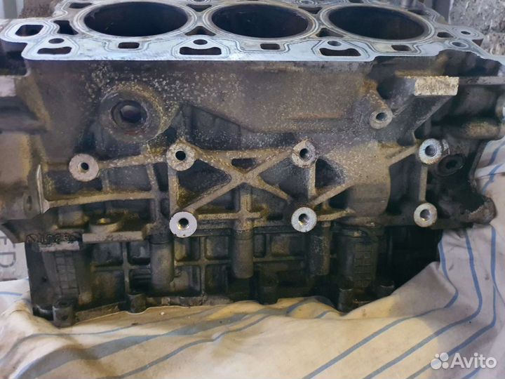 Блок двигателя Jaguar X-Type 2.5 v6