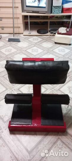 Тренажер для ног и ягодиц