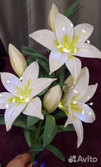 Светильник лилия