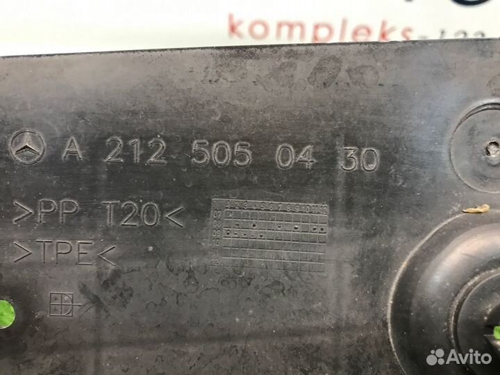 Воздуховод радиатора Mercedes-Benz E-350 W212