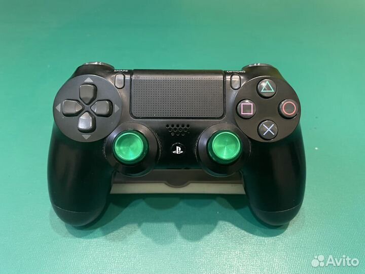 Геймпад DualShock 4 V2