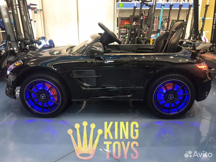 Электромобиль Mercedes-Benz SLS AMG Black Carbon E