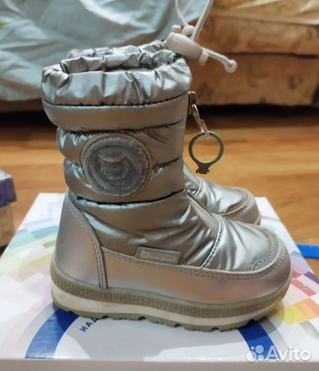 Продам дутики Котофей для девочки, размер 23