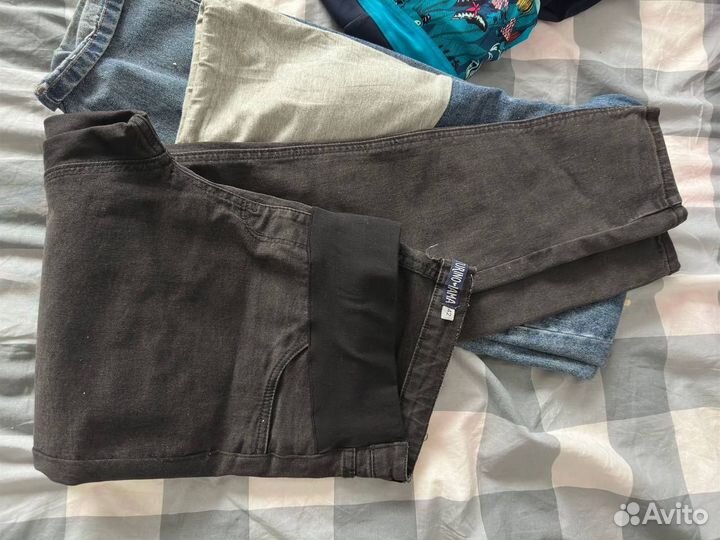 Джинсы и купальник для беременных