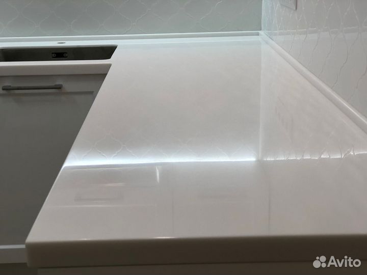 Столешницы из акрила для ванной комнаты / гарантия