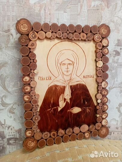 Икона на дереве
