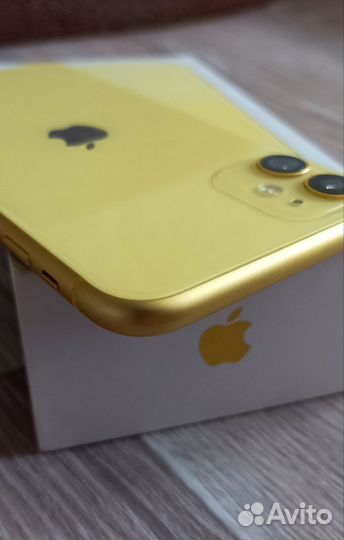iPhone 11, 128 ГБ