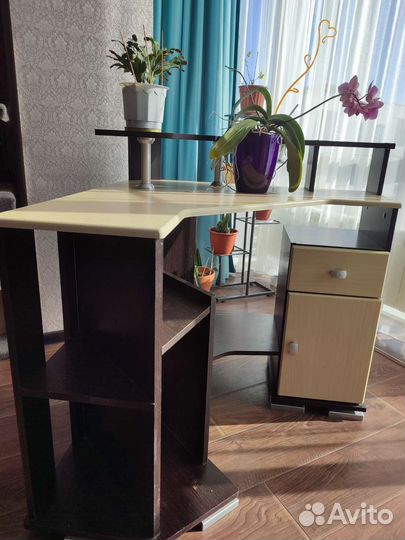 Компьютерный стол бу