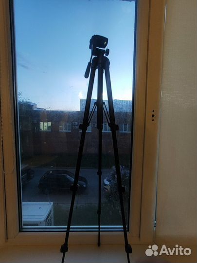 Тринога Ecsa-3110