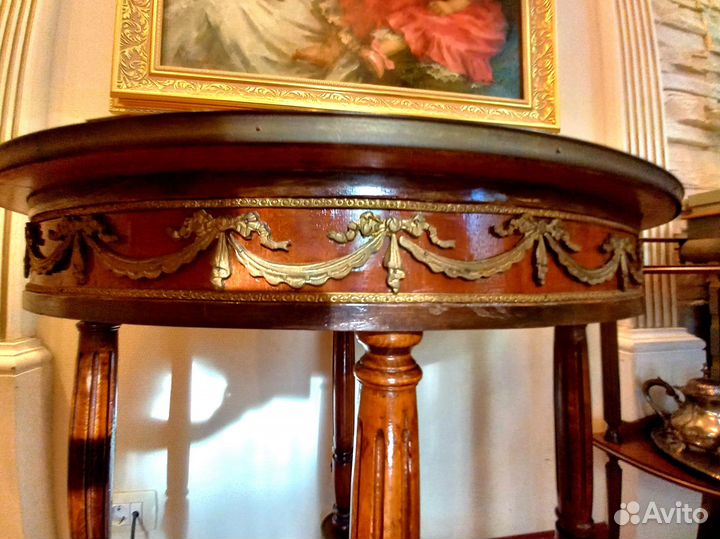 Антикварный столик, 19 век, Италия