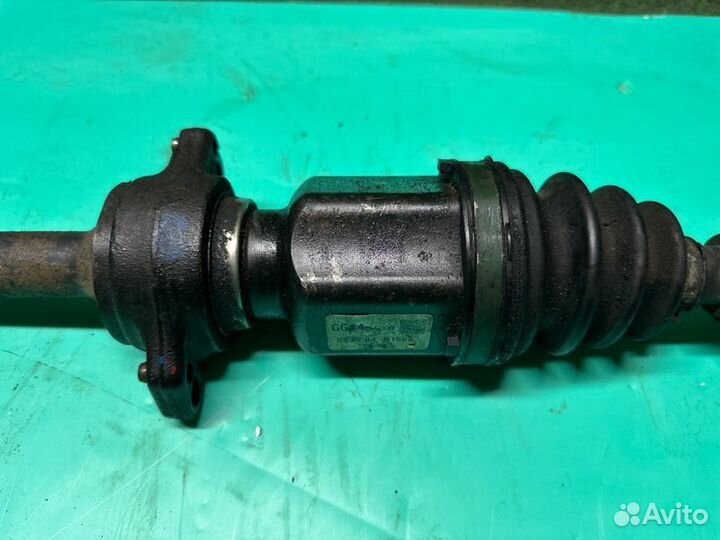 Привод передний правый Mazda Axela bkep lfde