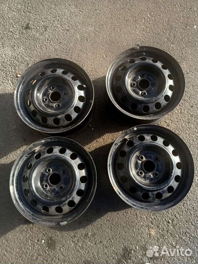 Диски штампованные r14 на Toyota