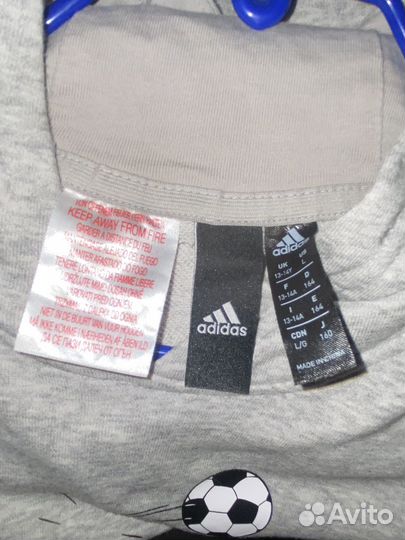 Спортивный костюм adidas