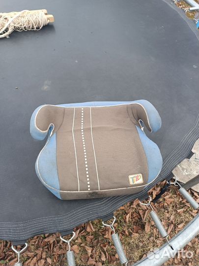 Автокресло бустер