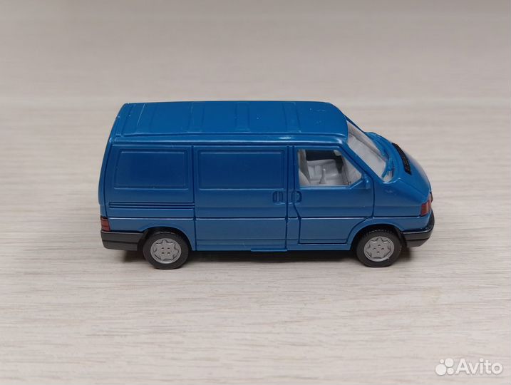 A31.2) Volkswagen Transporter T4 (1990-2003) синий