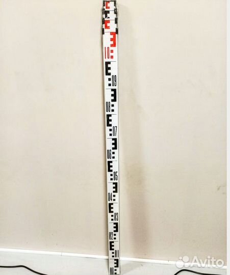 Нивелирная рейка