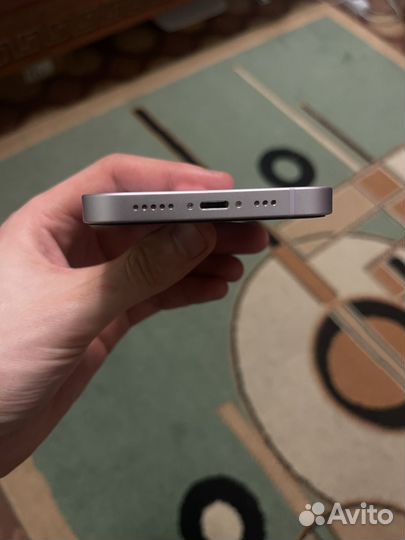 iPhone 14, 256 ГБ